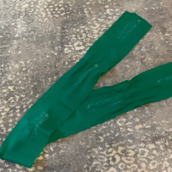 STRETCH OUT STRAP FOR STRETCHING AND THERABAND - Picture 9 of 11